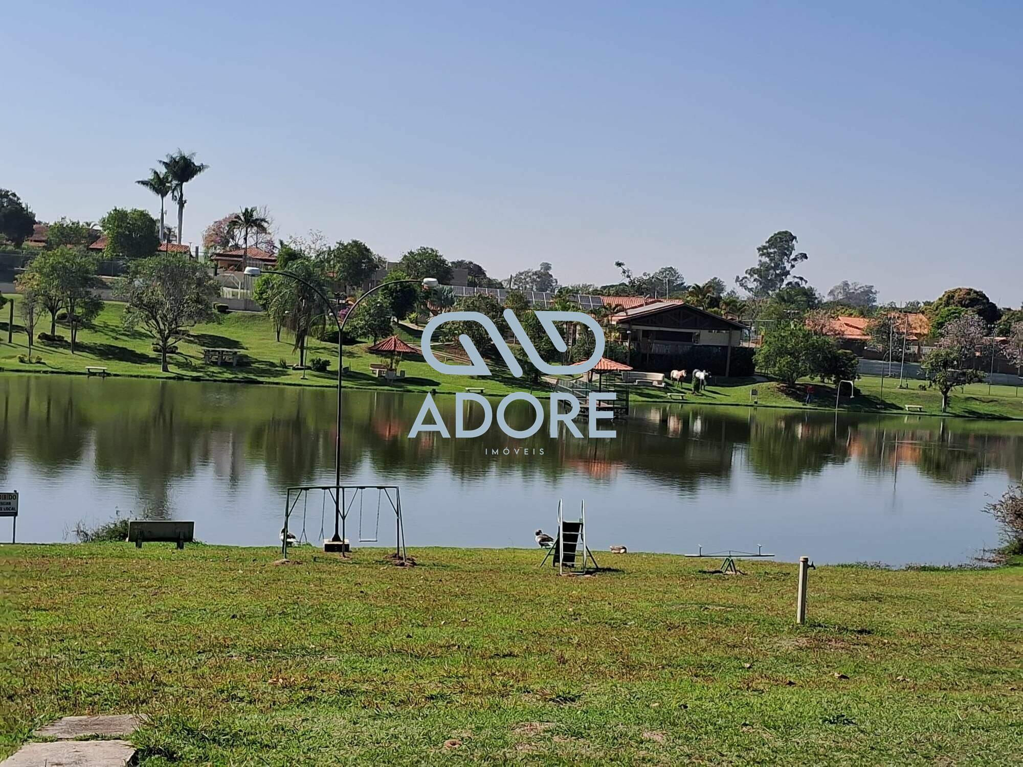Casa de Condomínio à venda no Terras de Santa Rosa: 