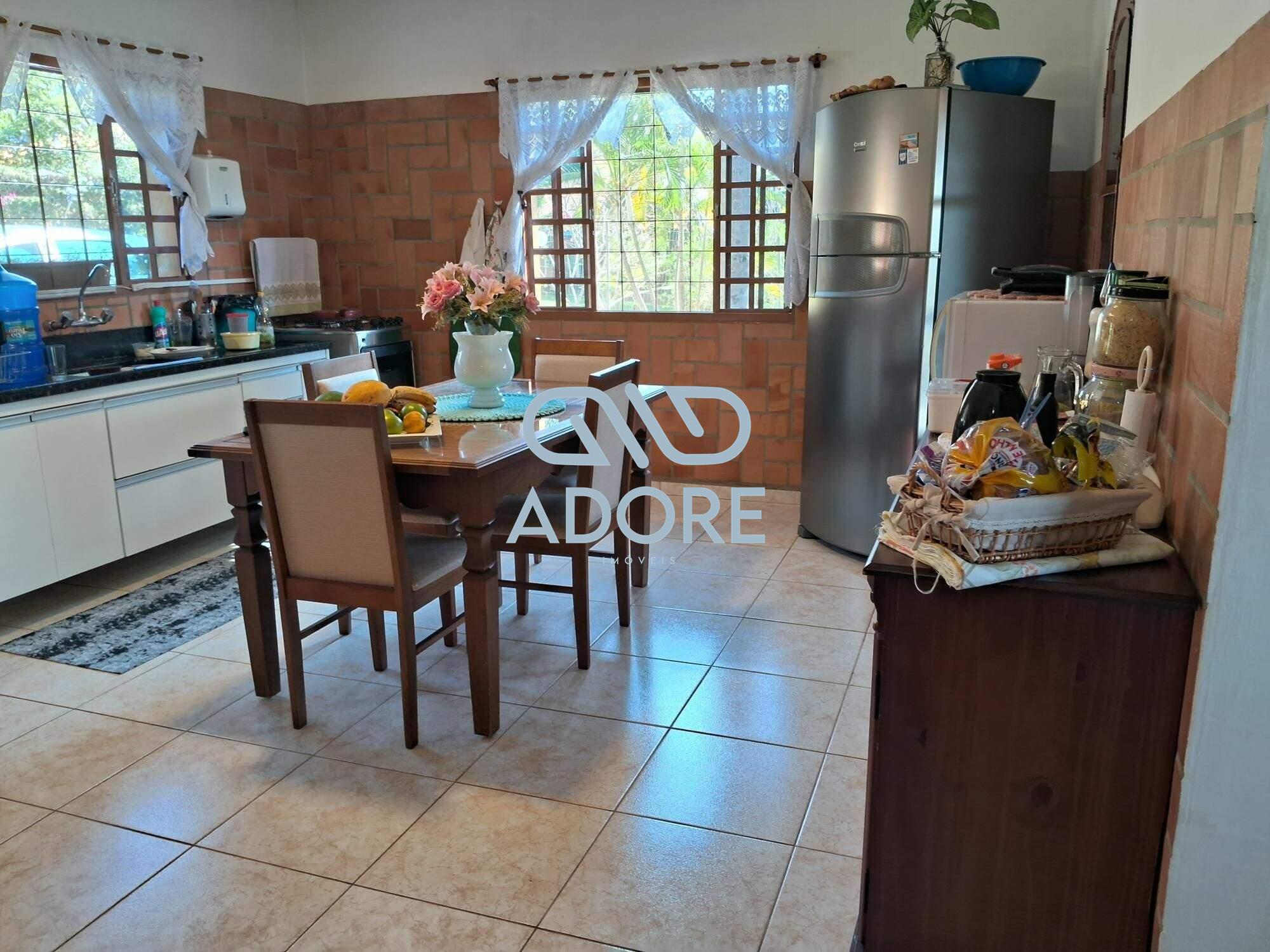 Casa de Condomínio à venda no Terras de Santa Rosa: 