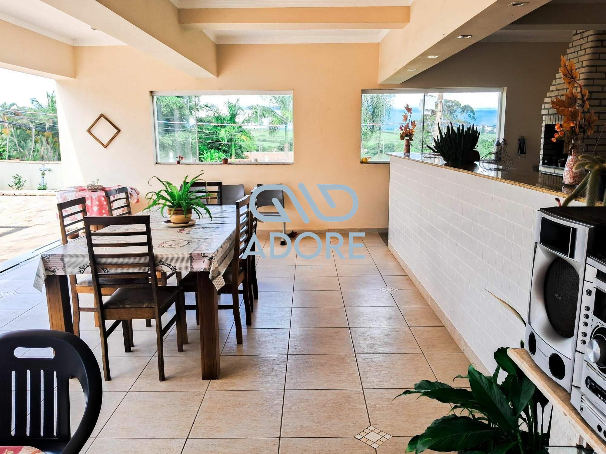 Casa de Condomínio à venda no Terras de Santa Rosa: 