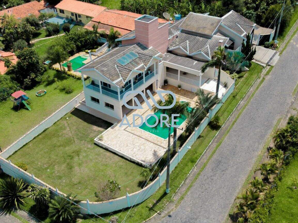 Casa de Condomínio à venda no Terras de Santa Rosa: 