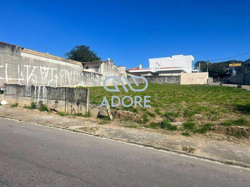 Terreno à venda no Vila Teixeira: 
