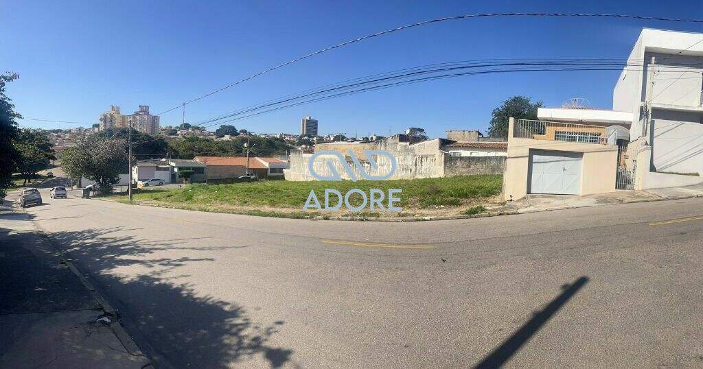 Terreno à venda no Vila Teixeira: 