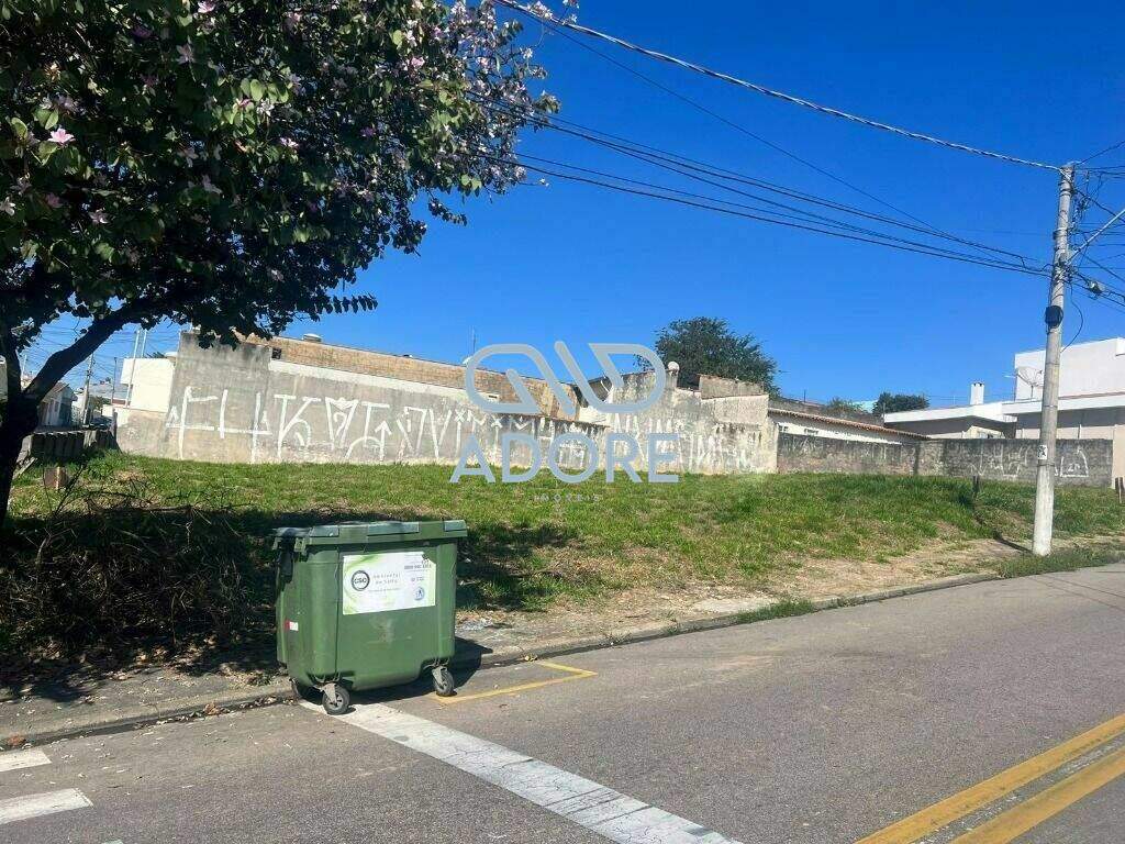 Terreno à venda no Vila Teixeira: 
