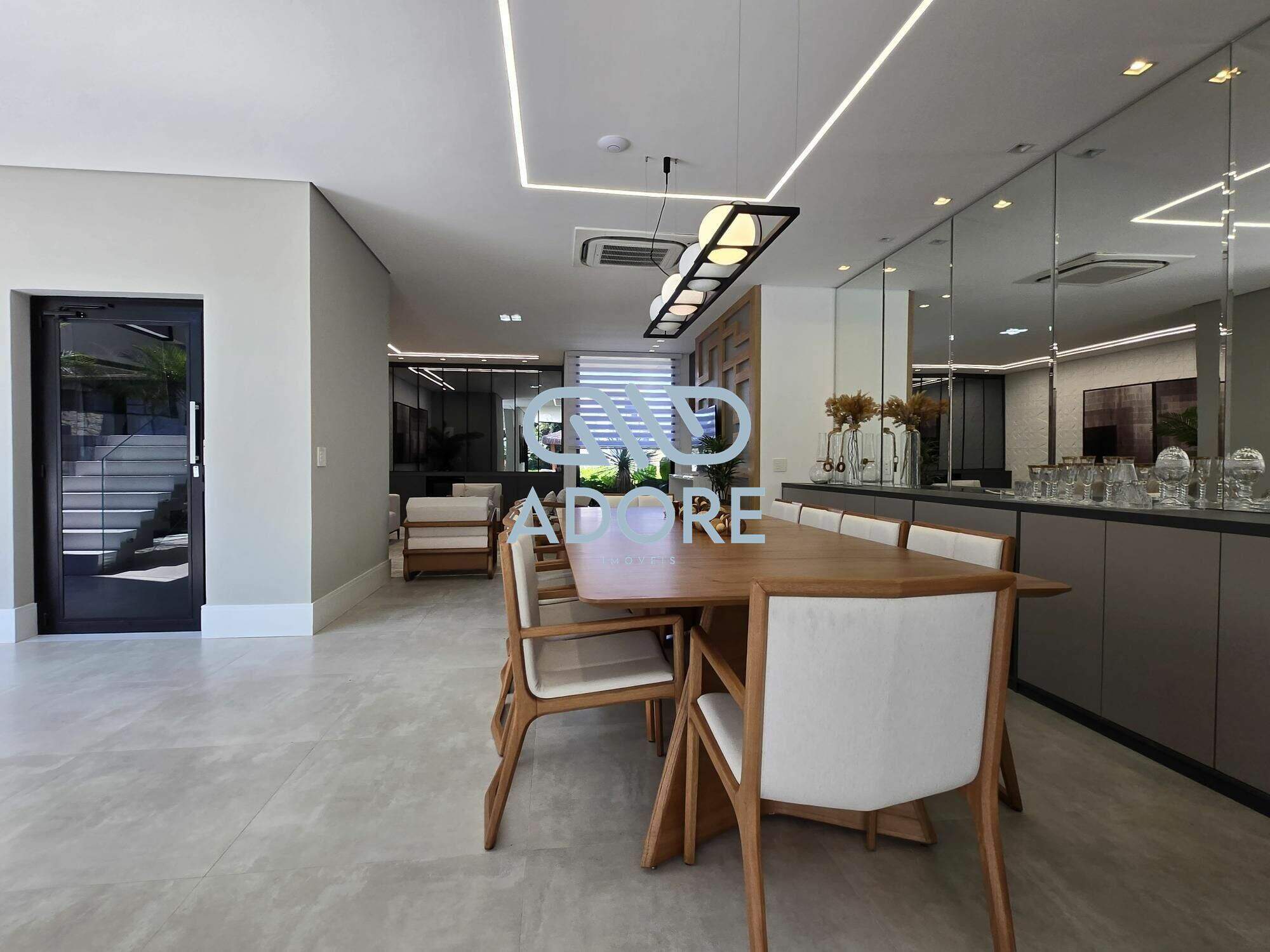 Casa de Condomínio à venda no Riviera de São Lourenço: 