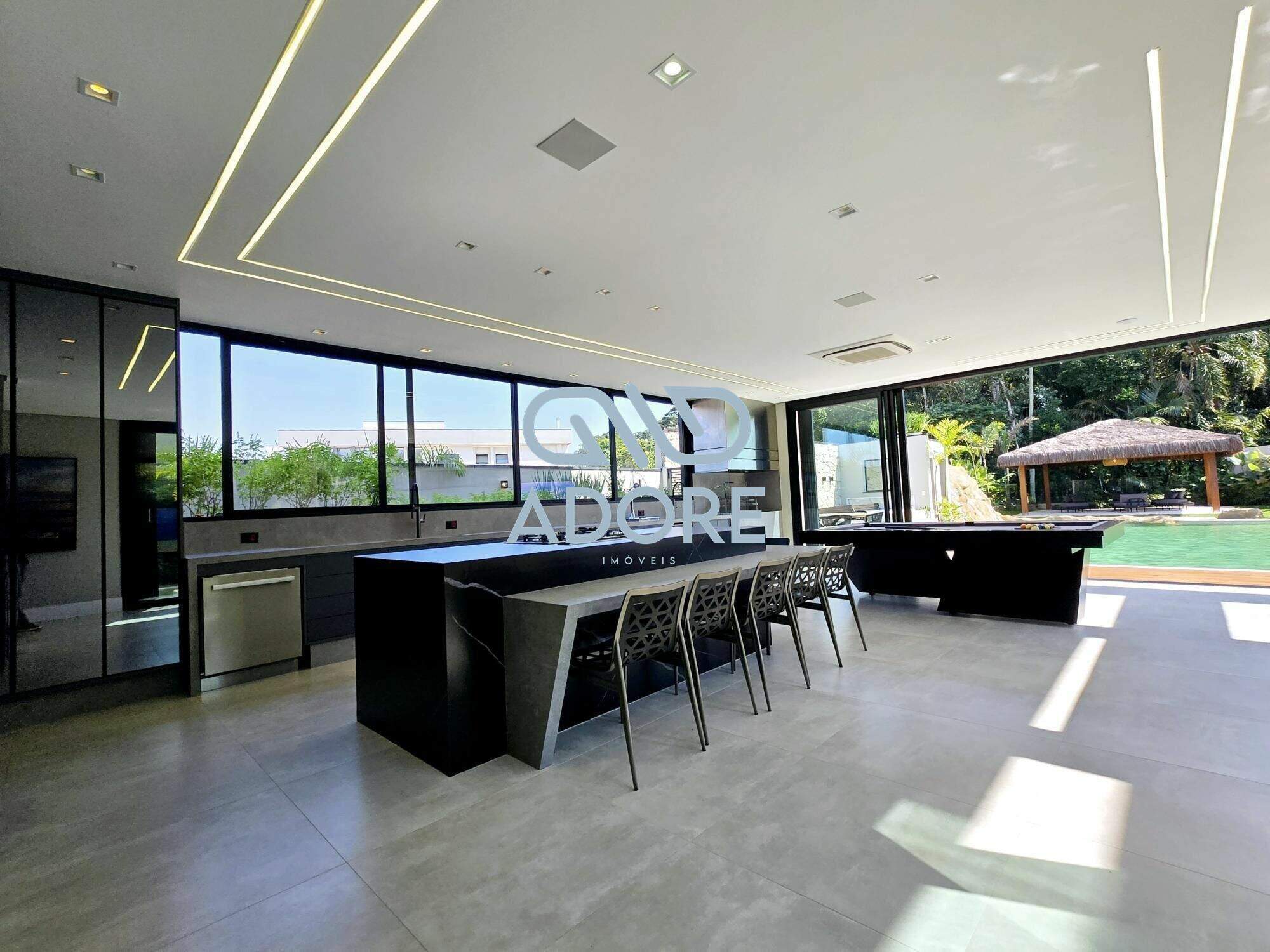 Casa de Condomínio à venda no Riviera de São Lourenço: 