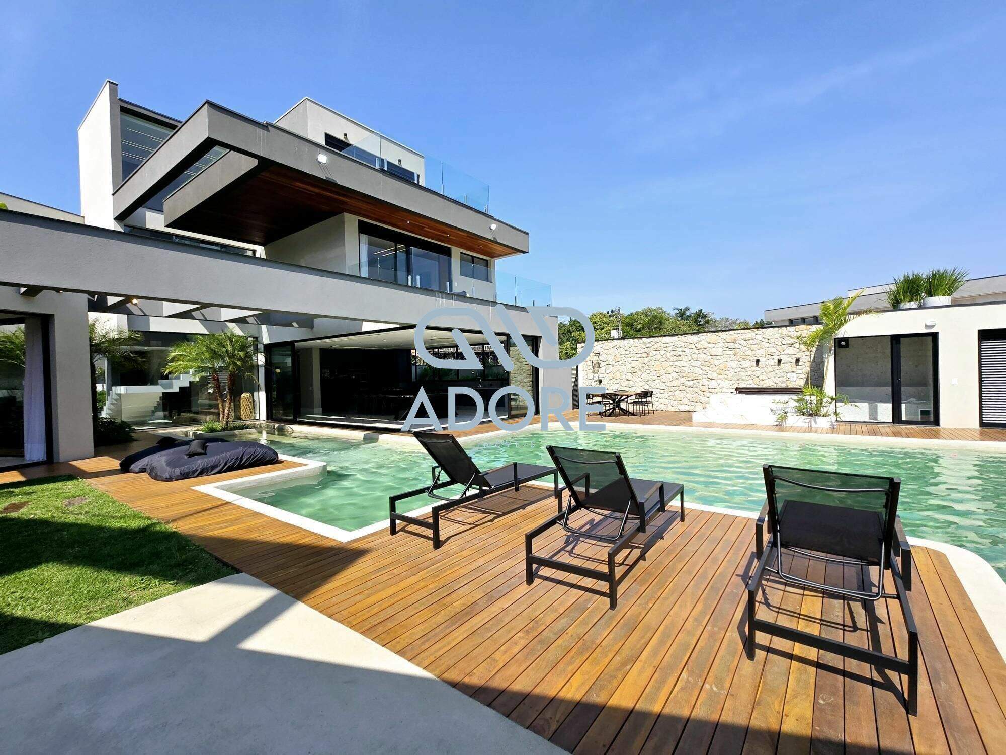 Casa de Condomínio à venda no Riviera de São Lourenço: 