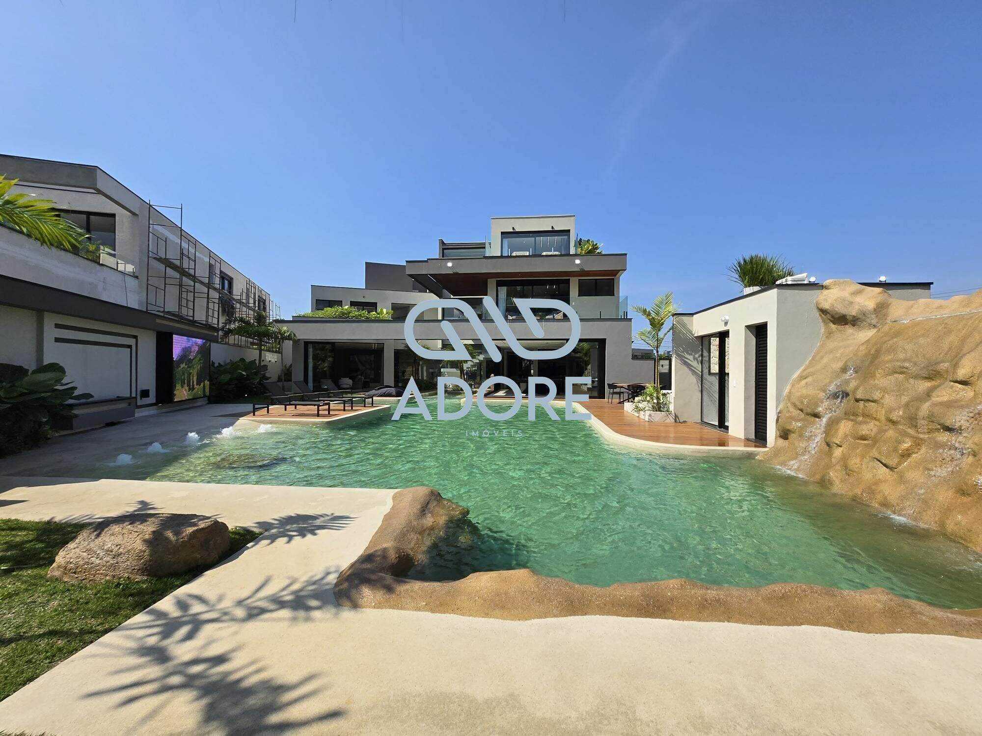 Casa de Condomínio à venda no Riviera de São Lourenço: 