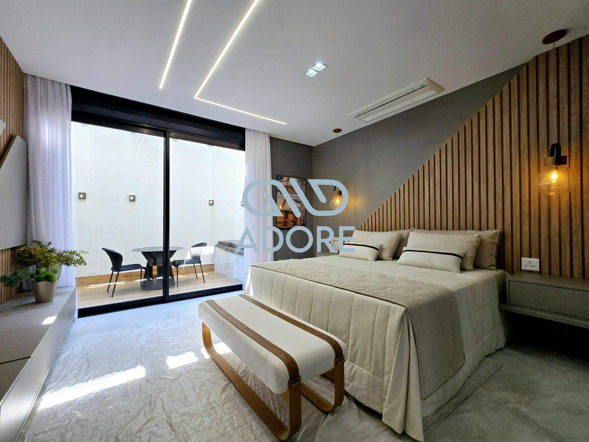 Casa de Condomínio à venda no Riviera de São Lourenço: 