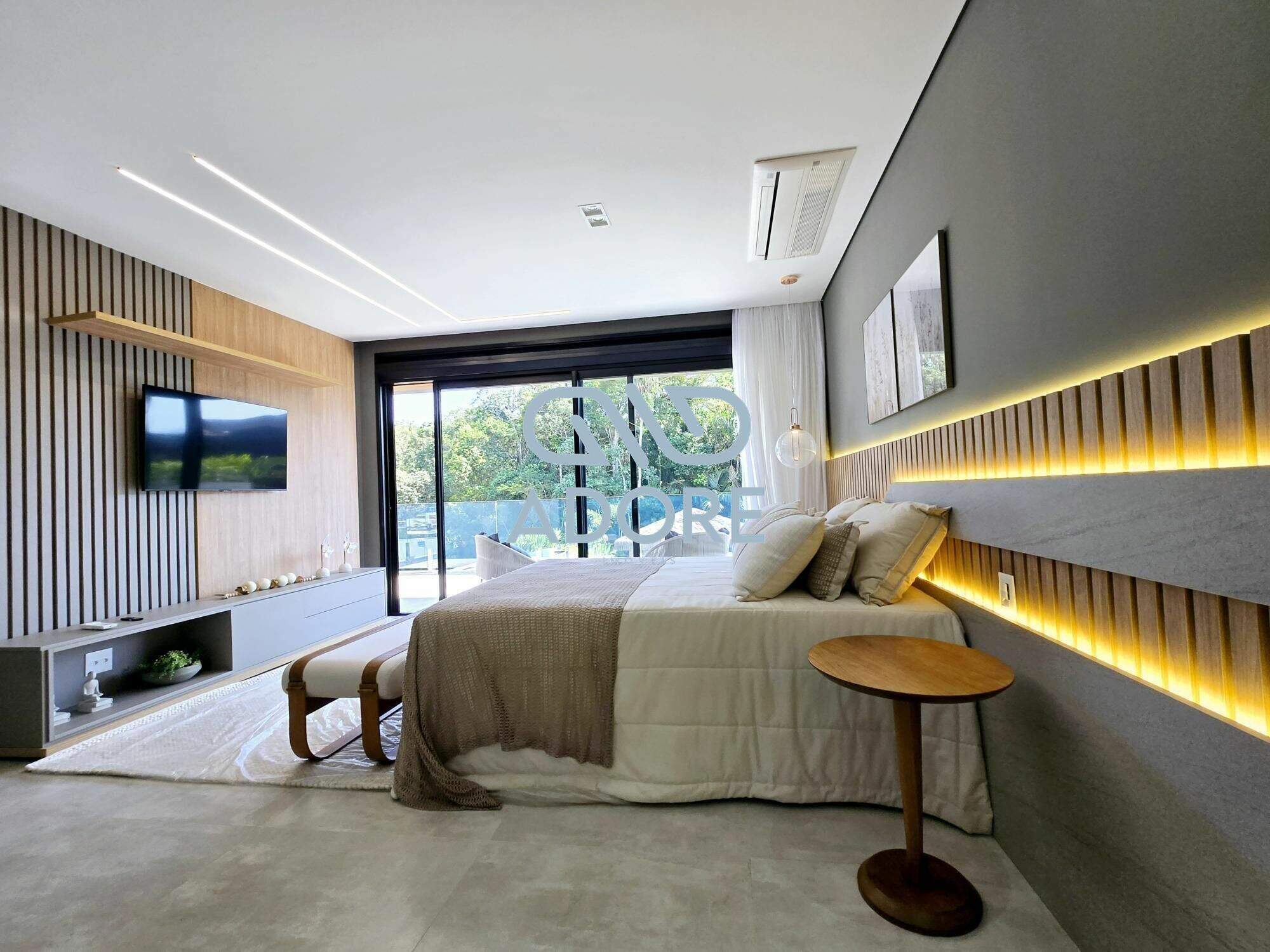 Casa de Condomínio à venda no Riviera de São Lourenço: 