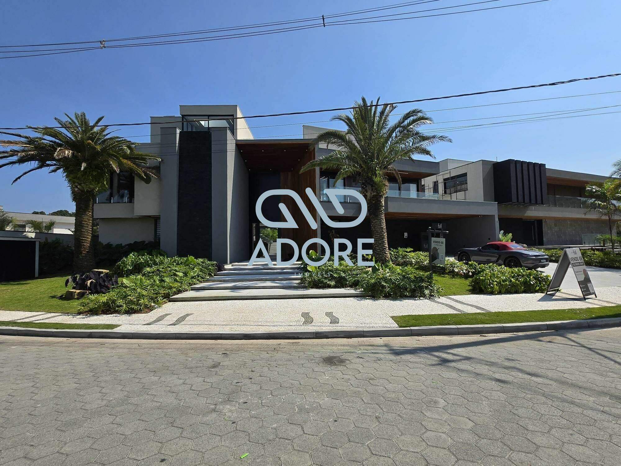 Casa de Condomínio à venda no Riviera de São Lourenço: 