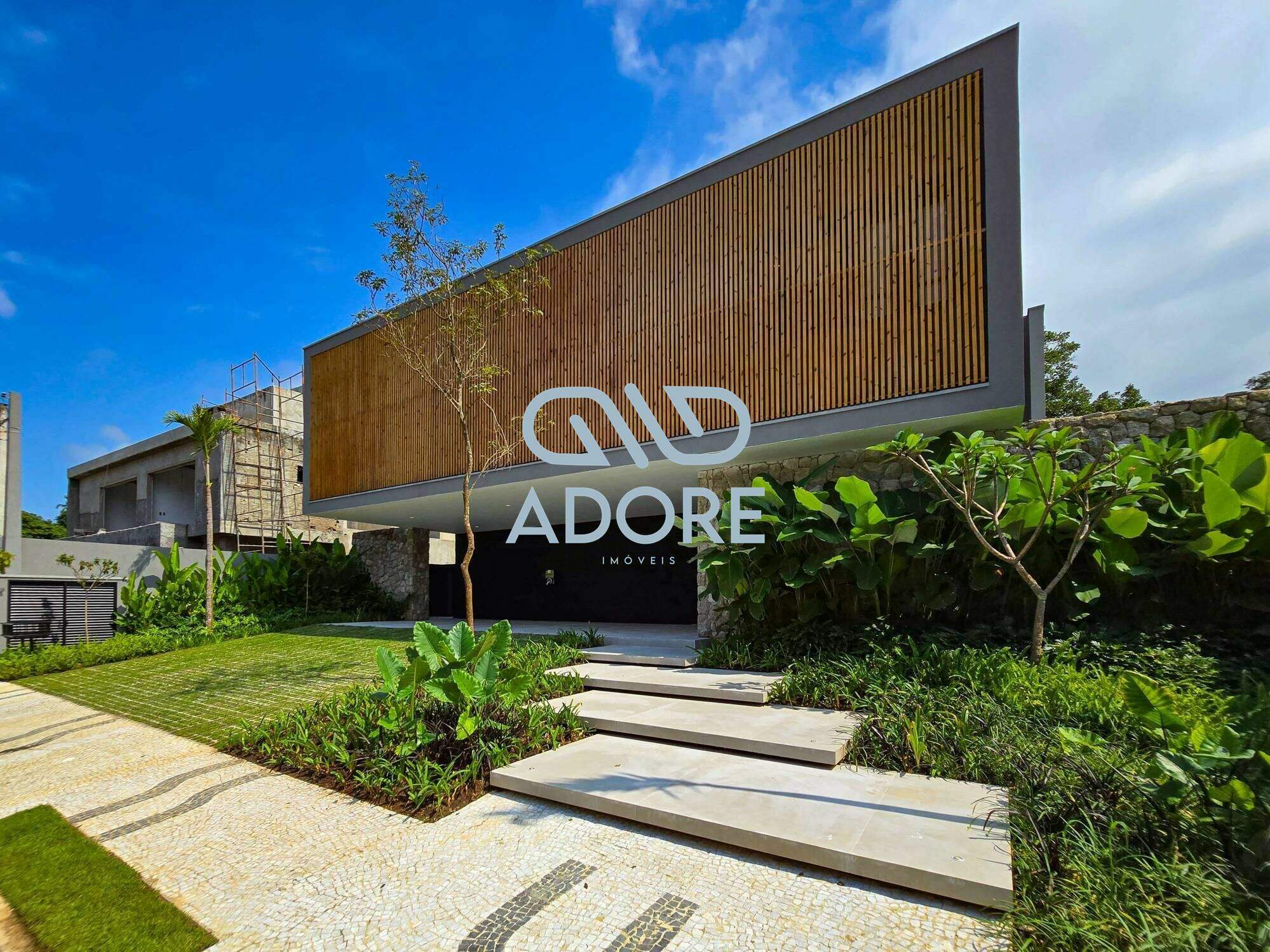 Casa de Condomínio à venda no Riviera de São Lourenço: 