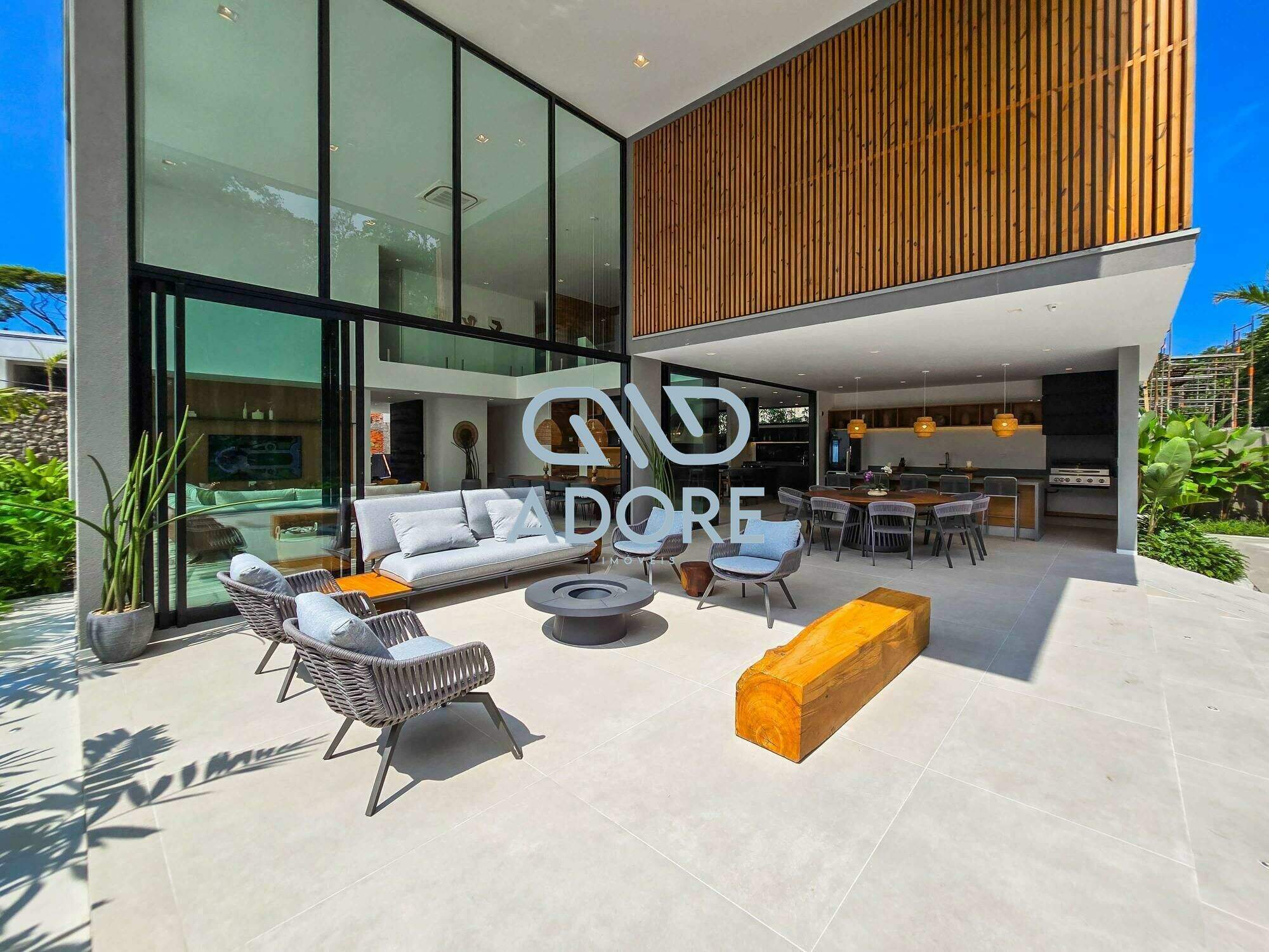 Casa de Condomínio à venda no Riviera de São Lourenço: 