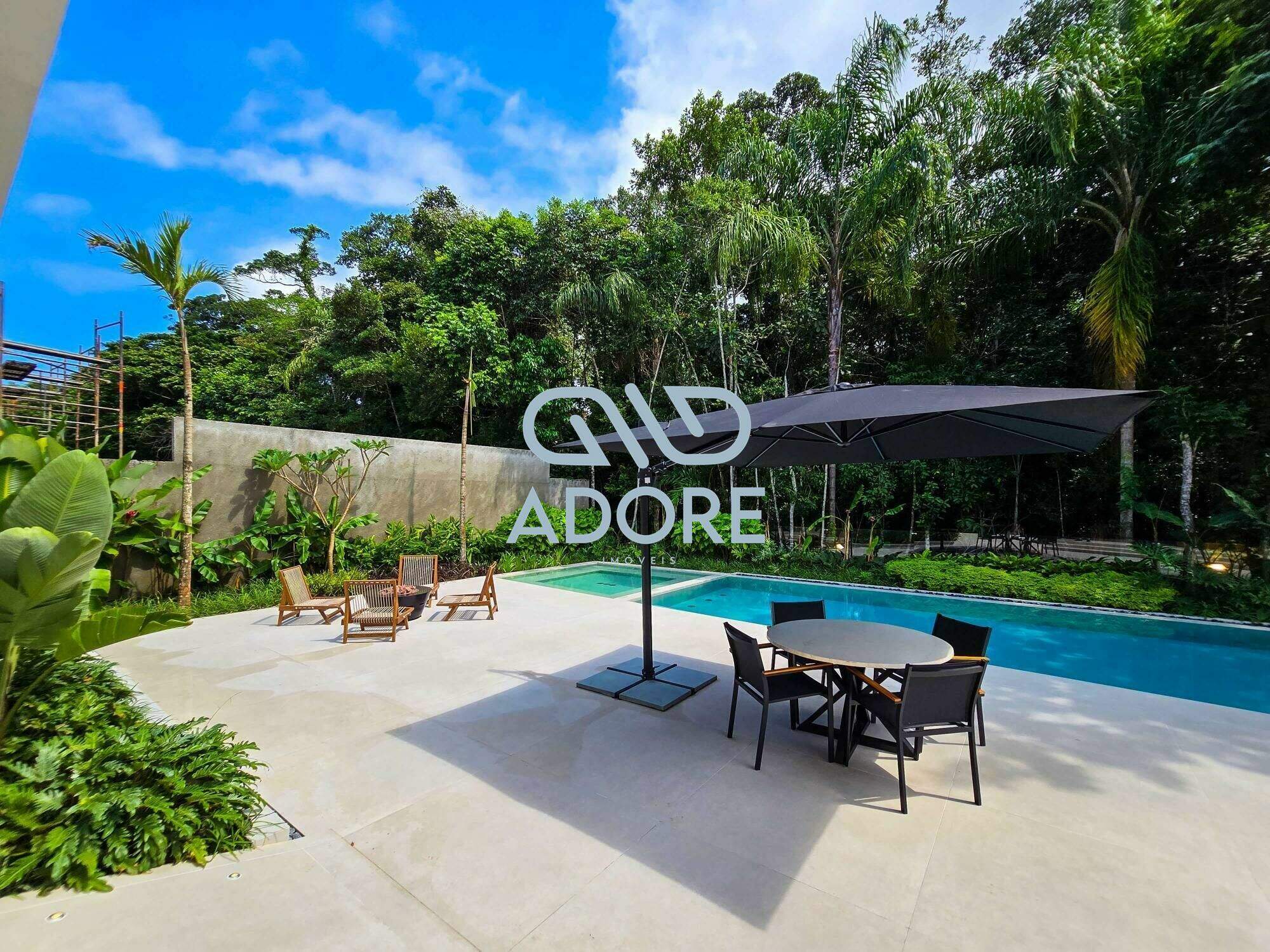 Casa de Condomínio à venda no Riviera de São Lourenço: 