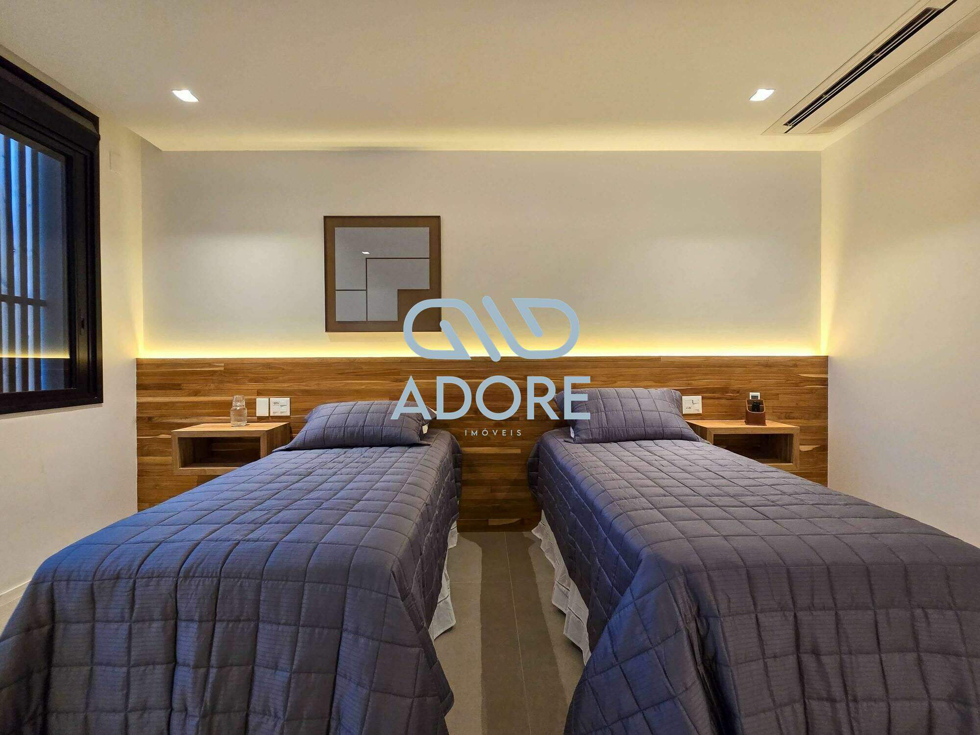 Casa de Condomínio à venda no Riviera de São Lourenço: 