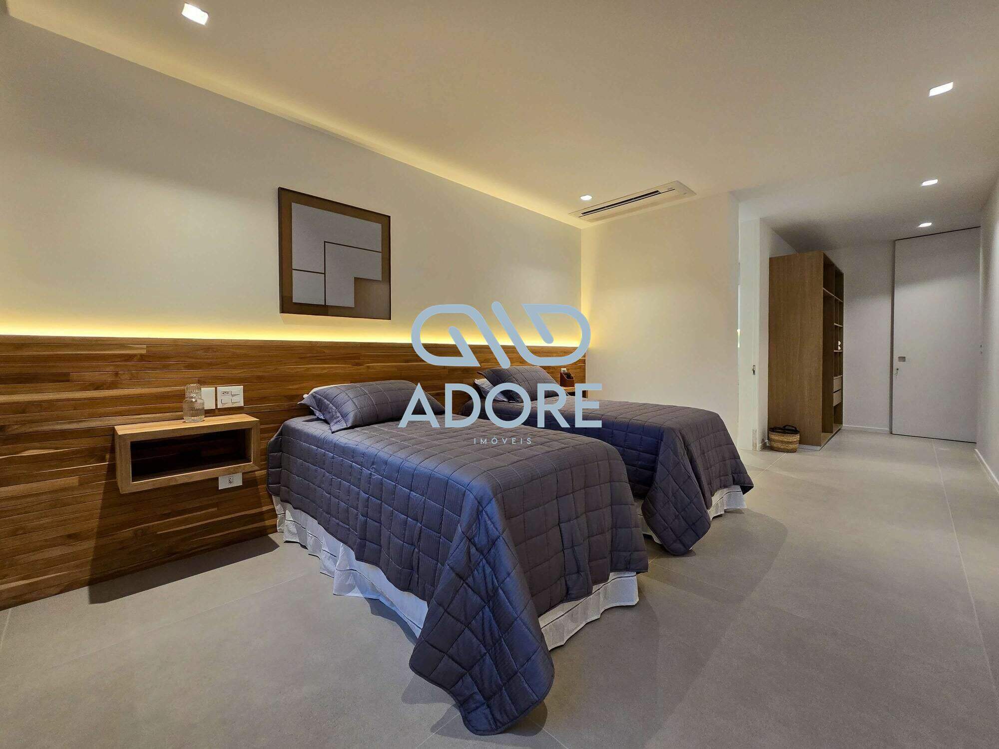Casa de Condomínio à venda no Riviera de São Lourenço: 
