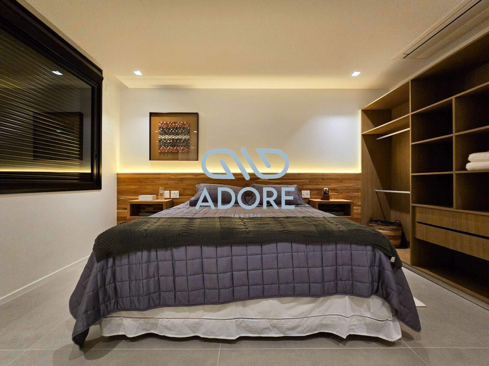 Casa de Condomínio à venda no Riviera de São Lourenço: 
