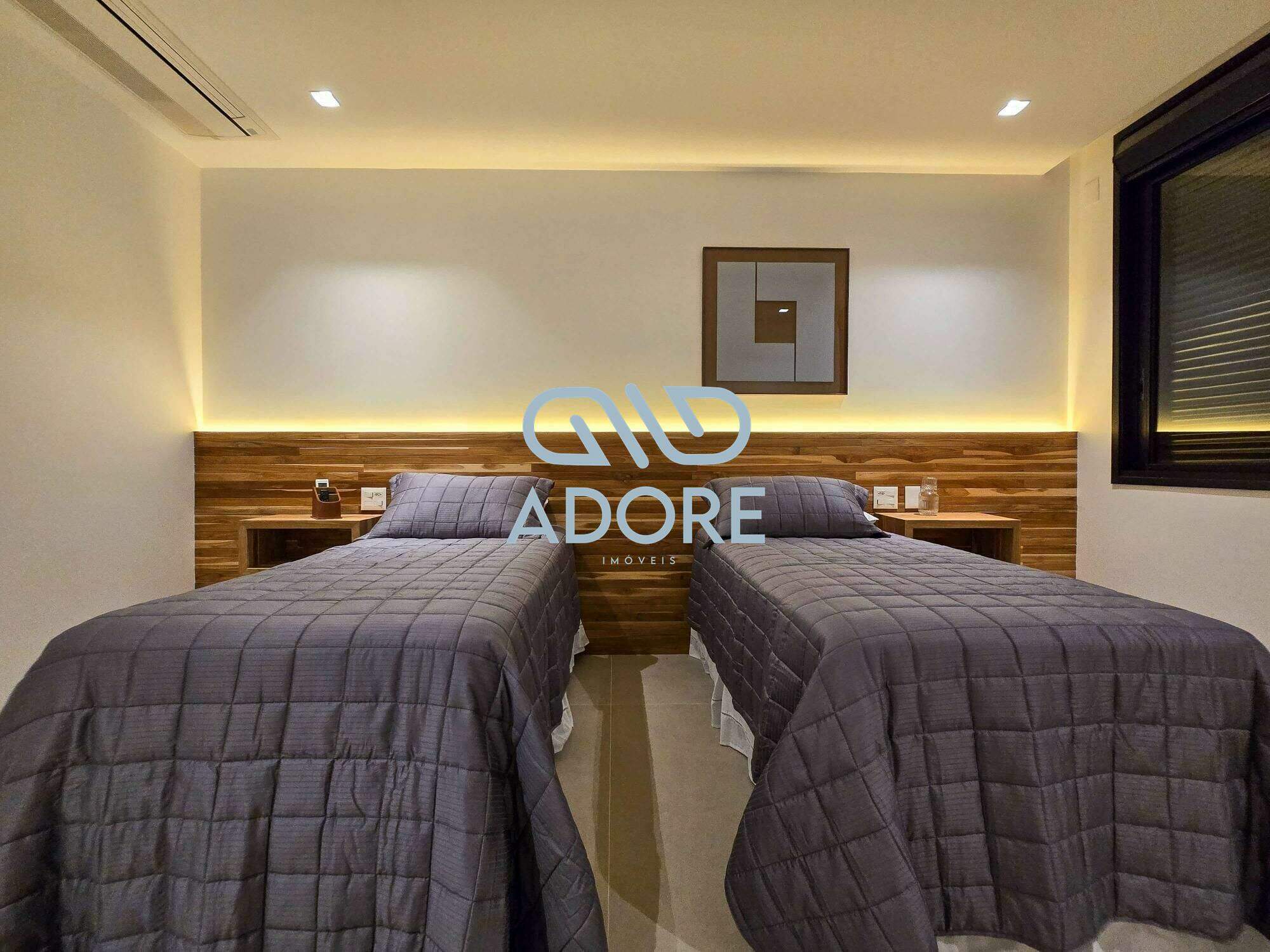 Casa de Condomínio à venda no Riviera de São Lourenço: 