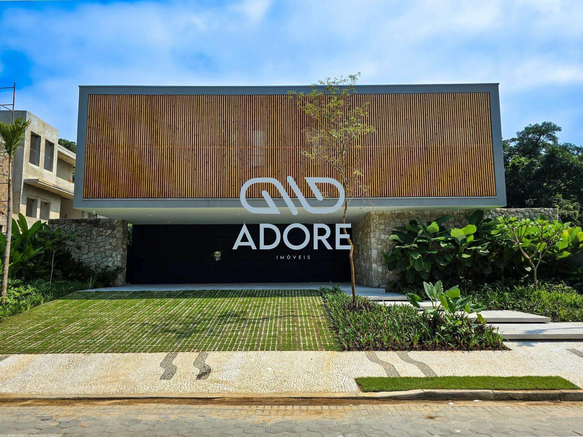 Casa de Condomínio à venda no Riviera de São Lourenço: 