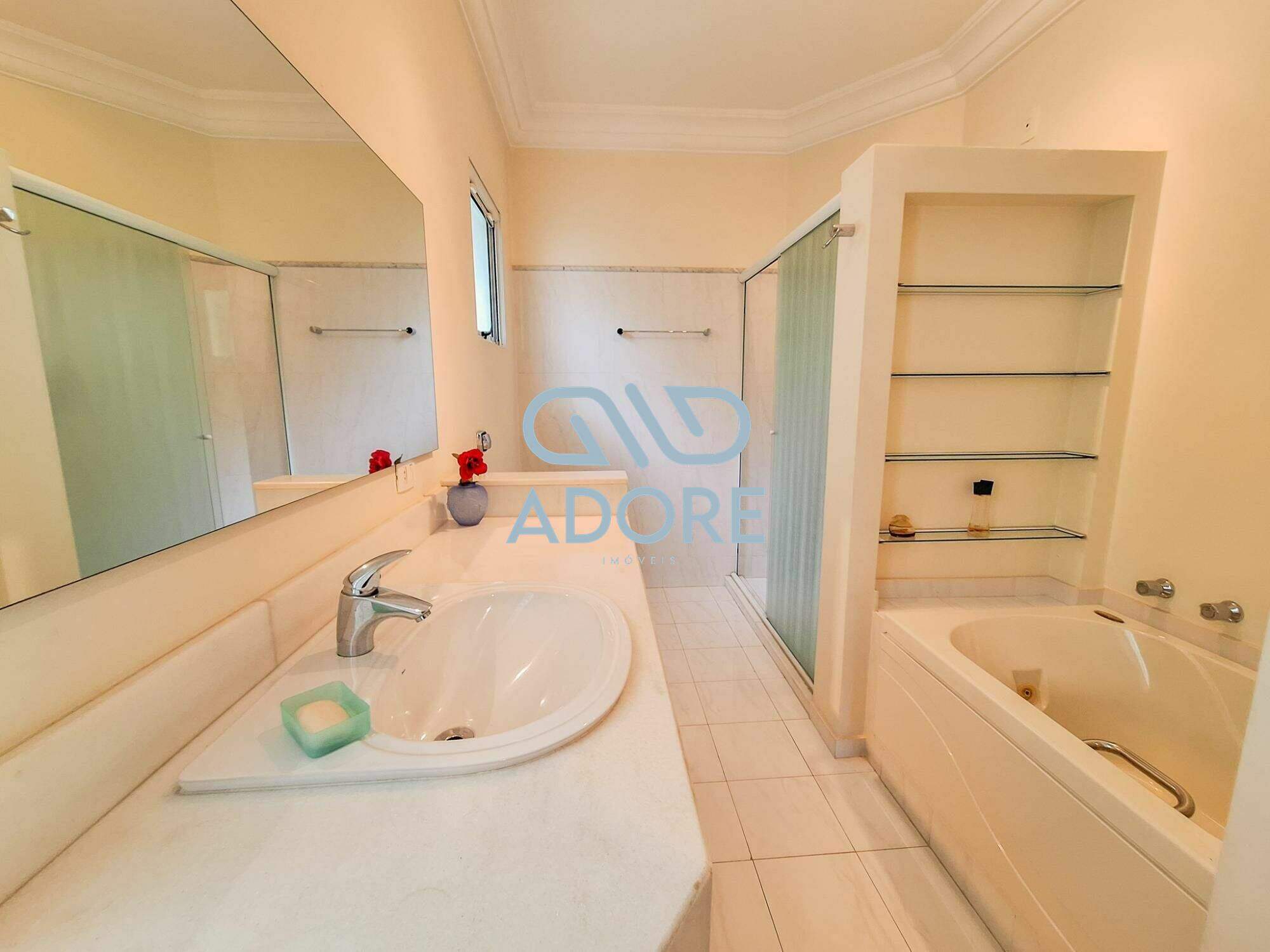 Casa de Condomínio à venda no Condomínio Theodora : 