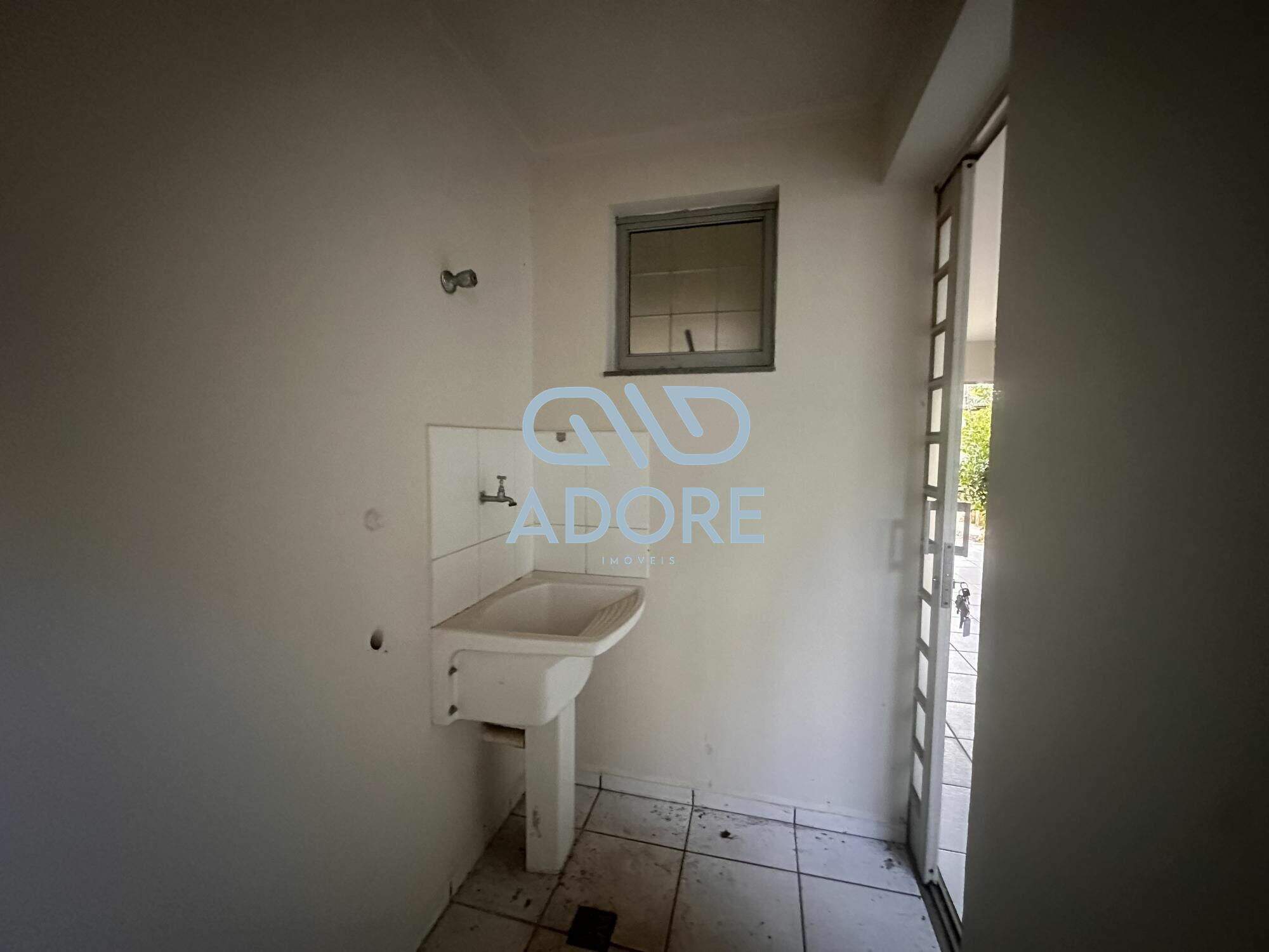 Casa de Condomínio à venda no Jardim Planalto: 