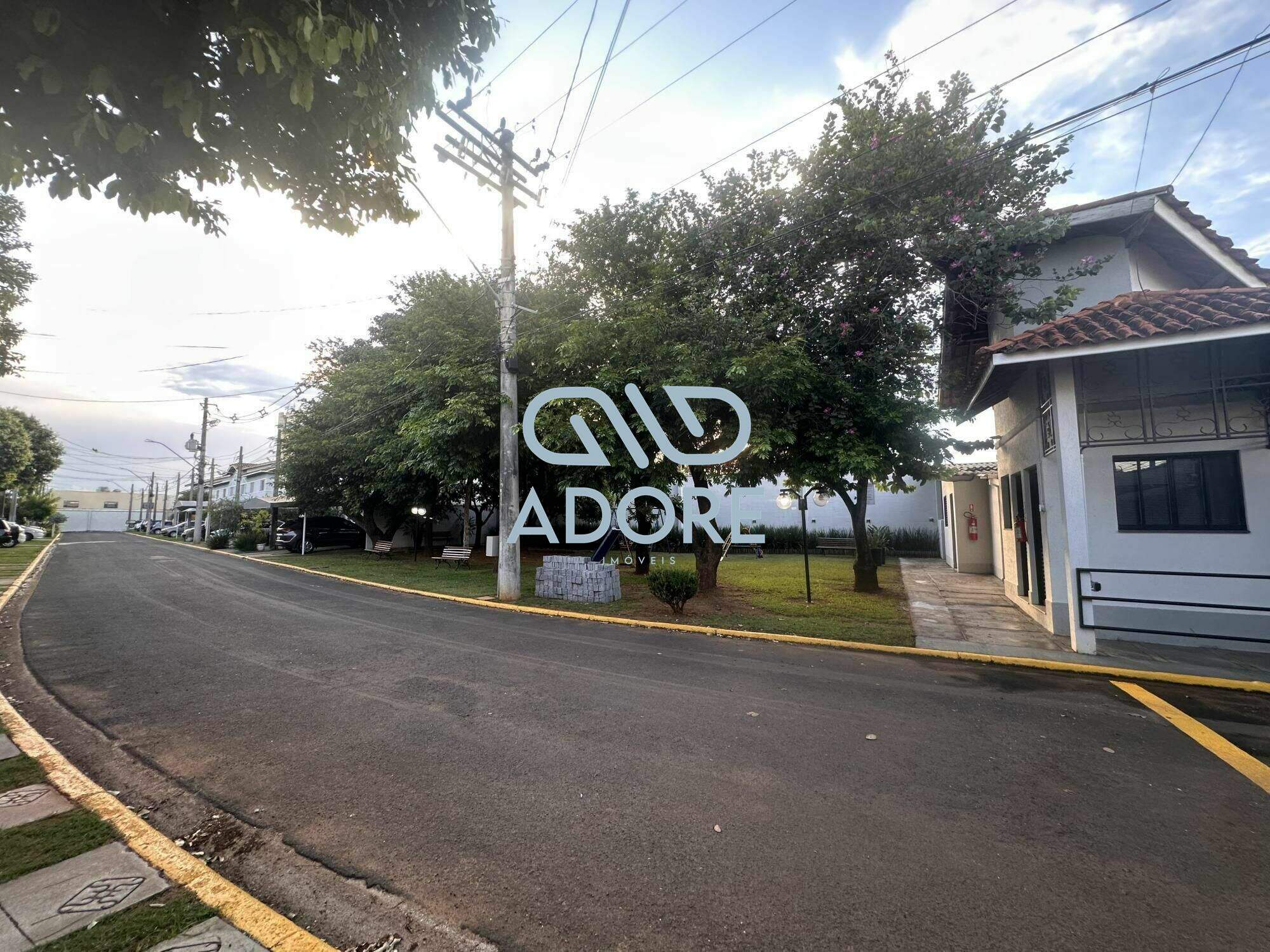 Casa de Condomínio à venda no Jardim Planalto: 