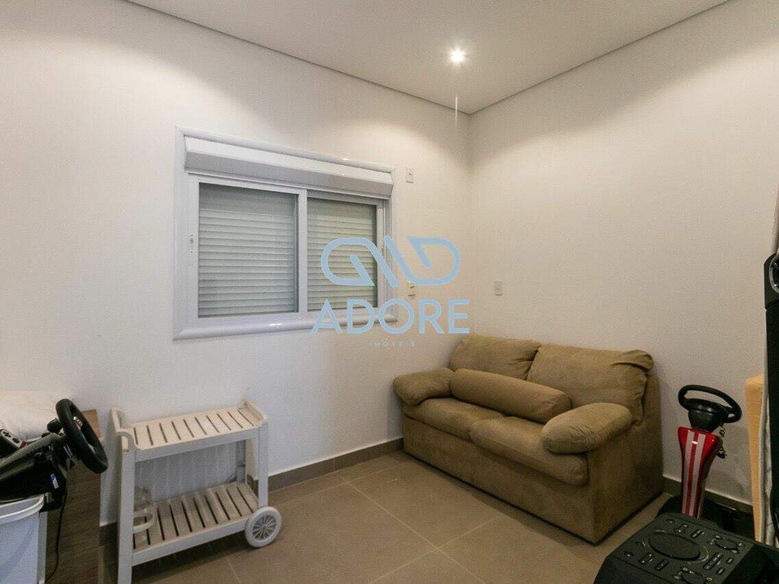 Casa de Condomínio à venda no Parque Village Castelo: