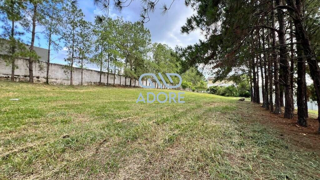 Terreno à venda no Parque Village Castelo: 