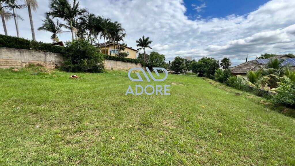 Terreno à venda no Parque Village Castelo: 