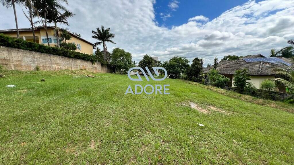 Terreno à venda no Parque Village Castelo: 