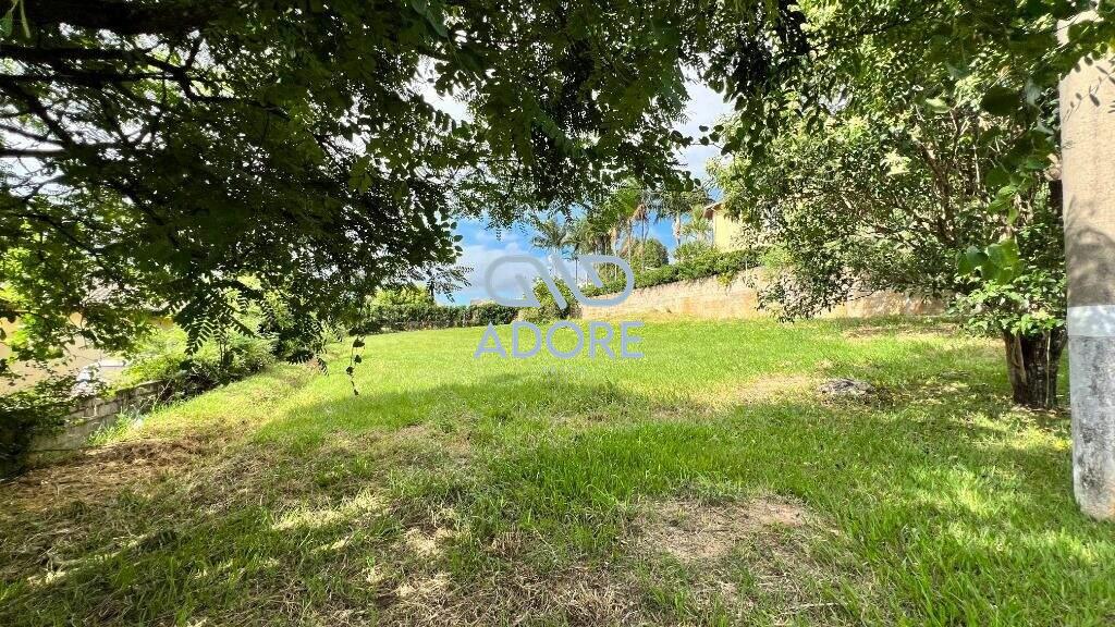 Terreno à venda no Parque Village Castelo: 