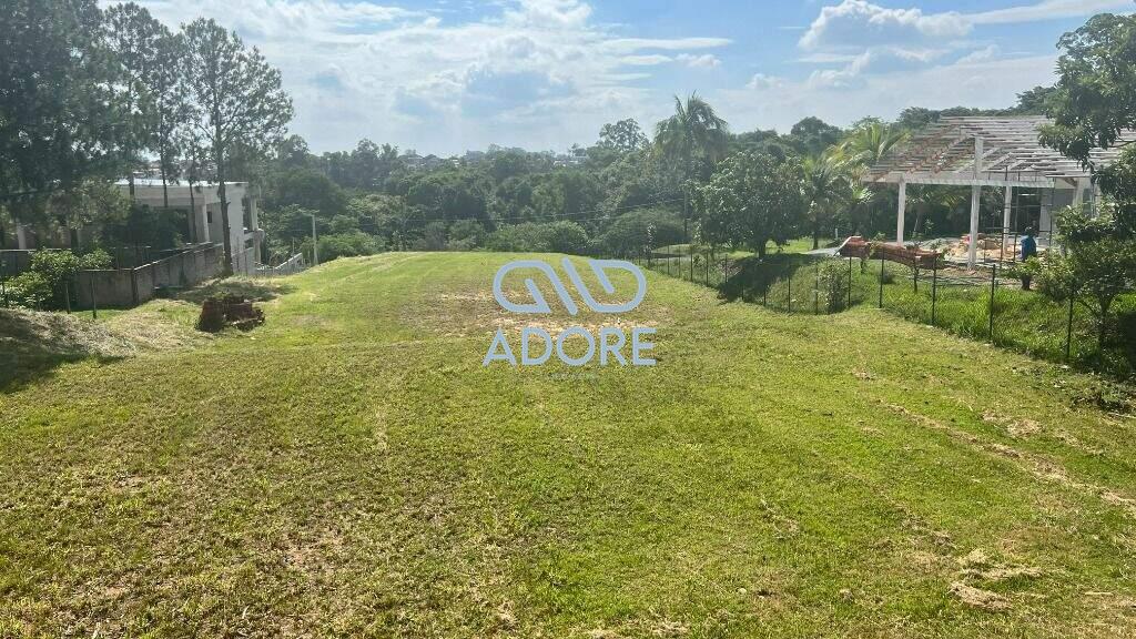 Terreno à venda no Parque Village Castelo: 