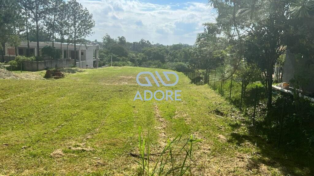 Terreno à venda no Parque Village Castelo: 