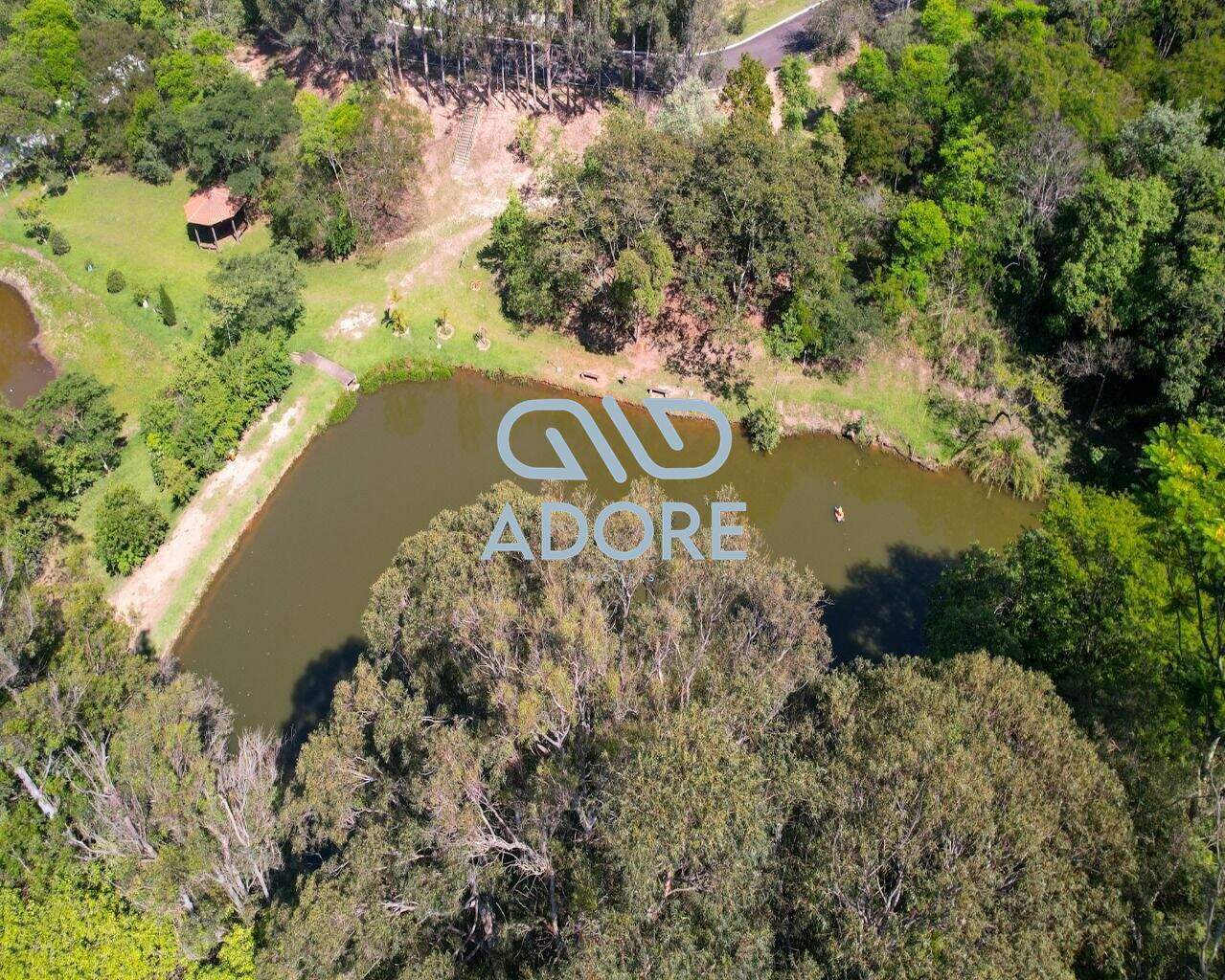 Terreno à venda no Parque Village Castelo: 