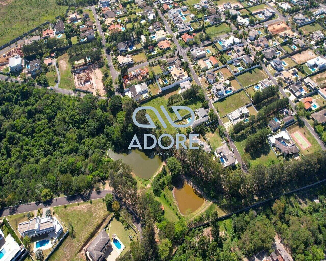 Terreno à venda no Parque Village Castelo: 