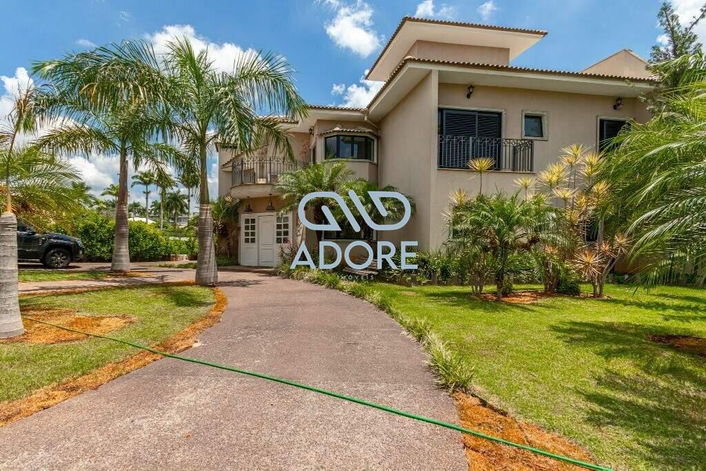 Casa de Condomínio à venda no Parque Village Castelo: 