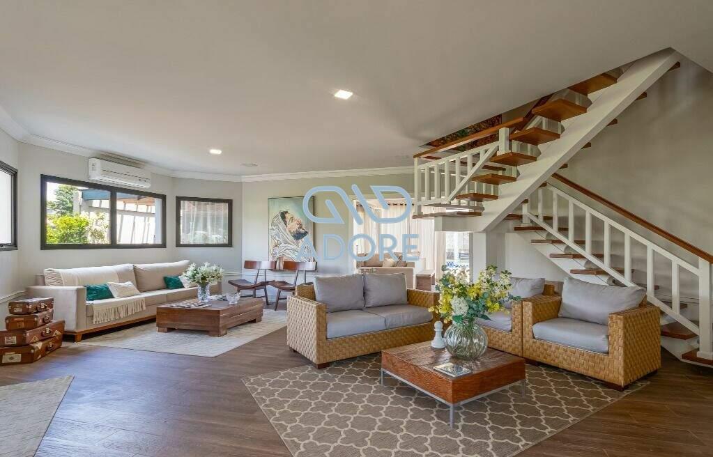 Casa de Condomínio à venda no Parque Village Castelo: 