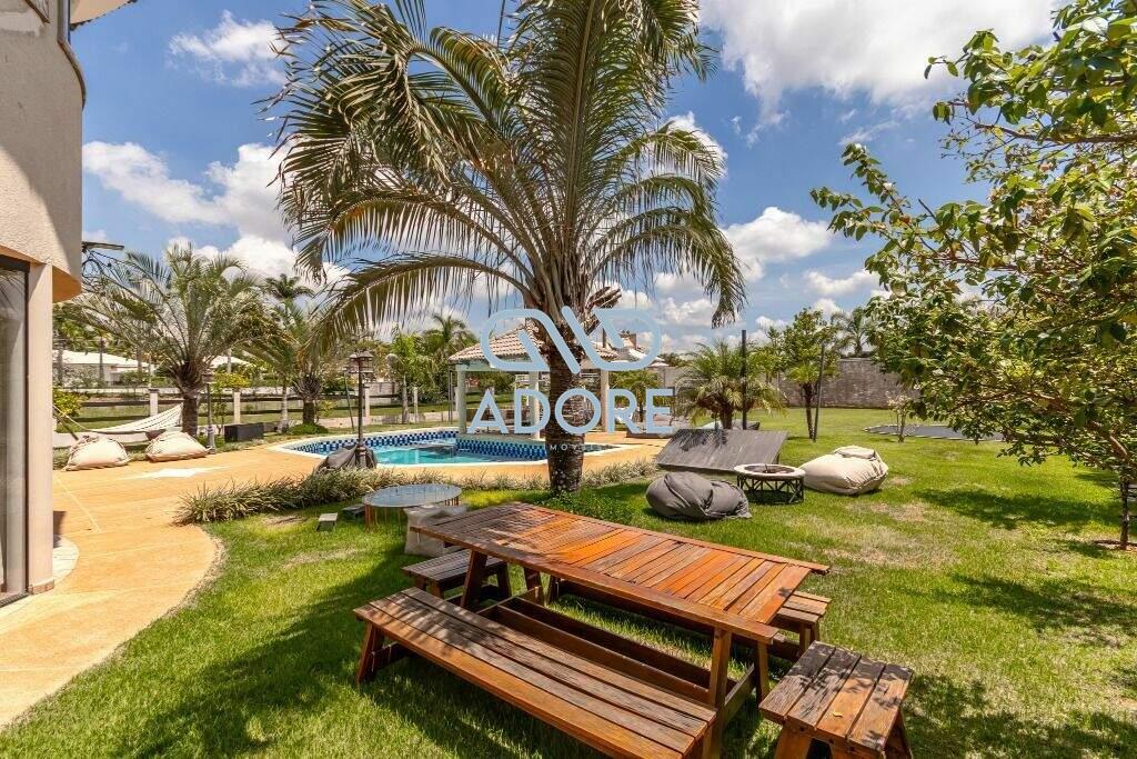 Casa de Condomínio à venda no Parque Village Castelo: 