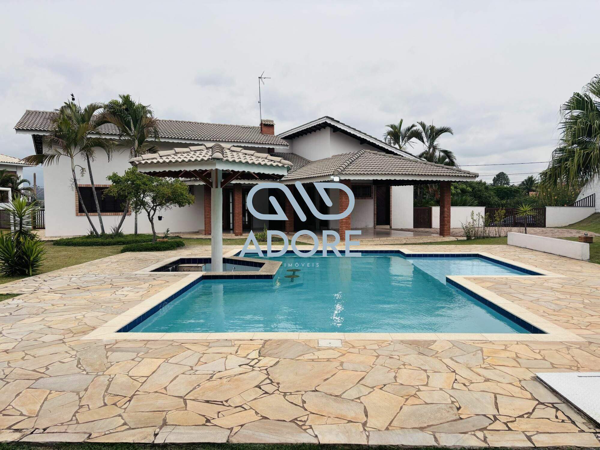 Casa de Condomínio à venda no Parque Village Castelo: 