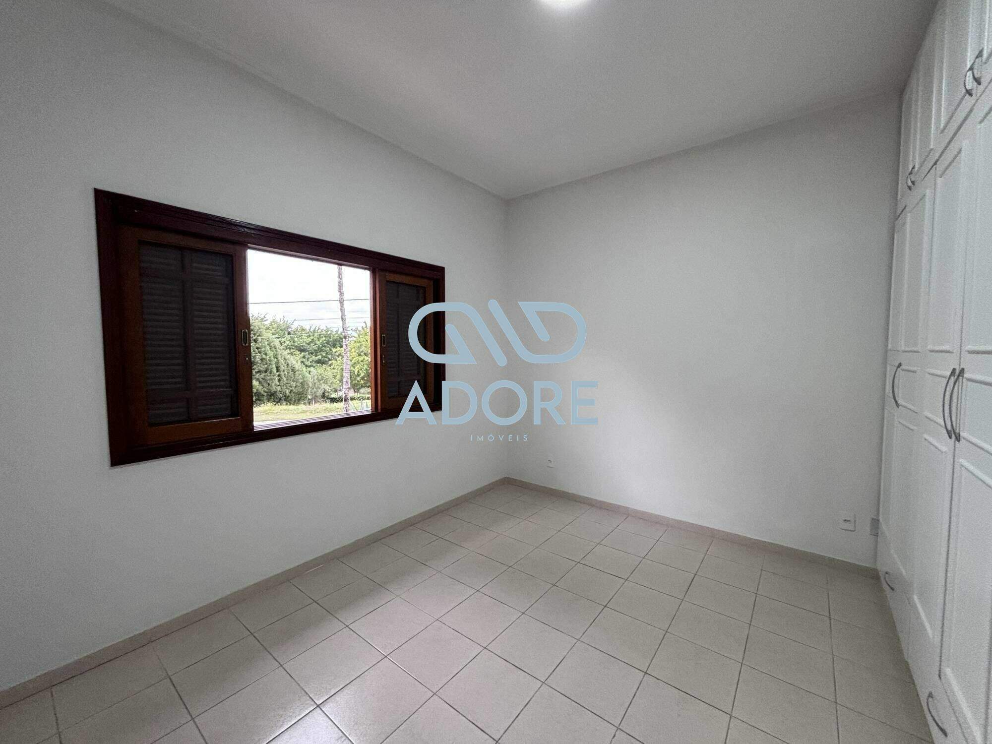 Casa de Condomínio à venda no Parque Village Castelo: 