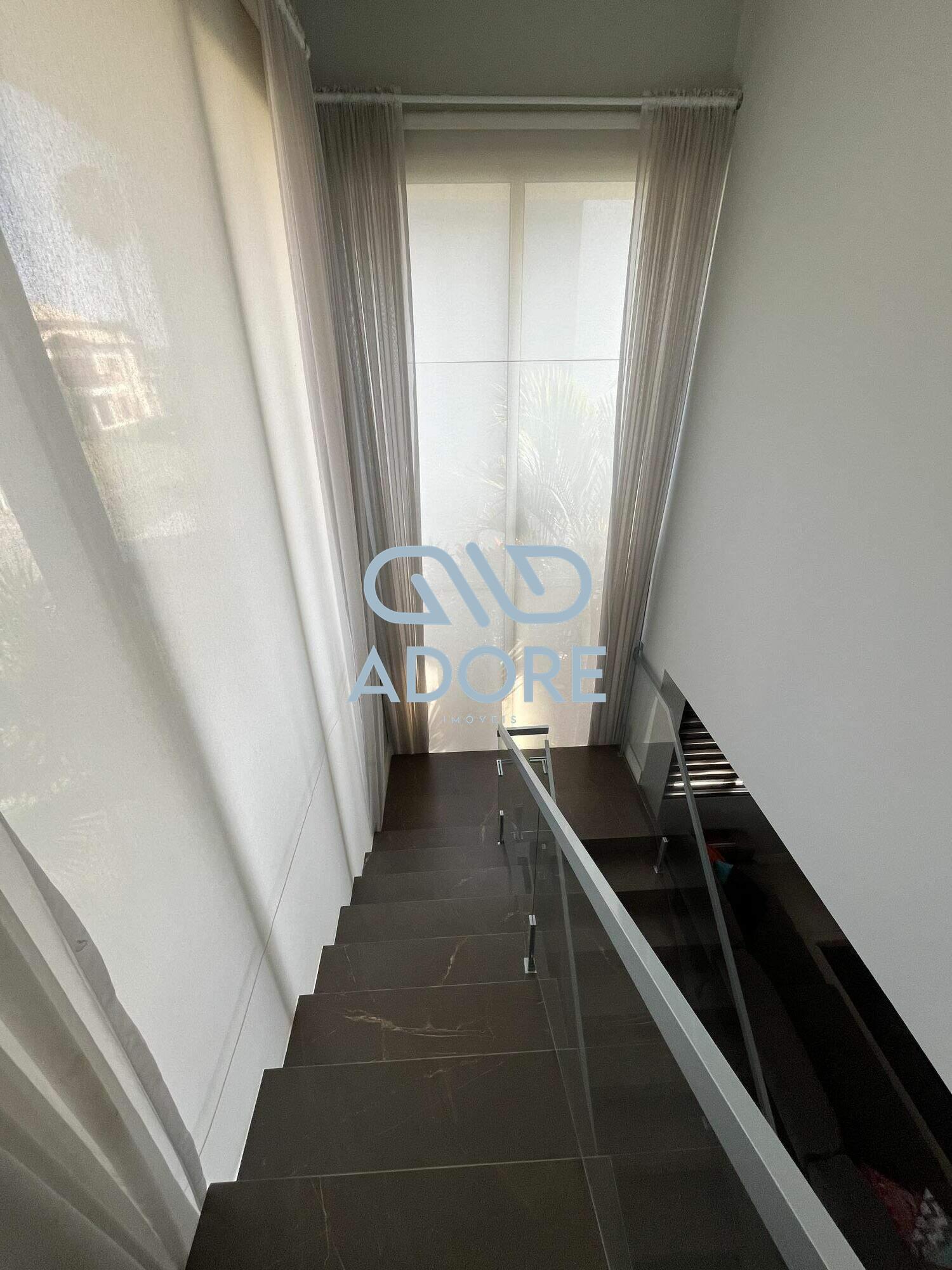 Casa de Condomínio à venda no Condomínio Palmeiras Imperiais: 