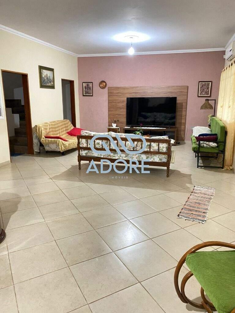 Casa de Condomínio à venda no Chácara Carolina: 