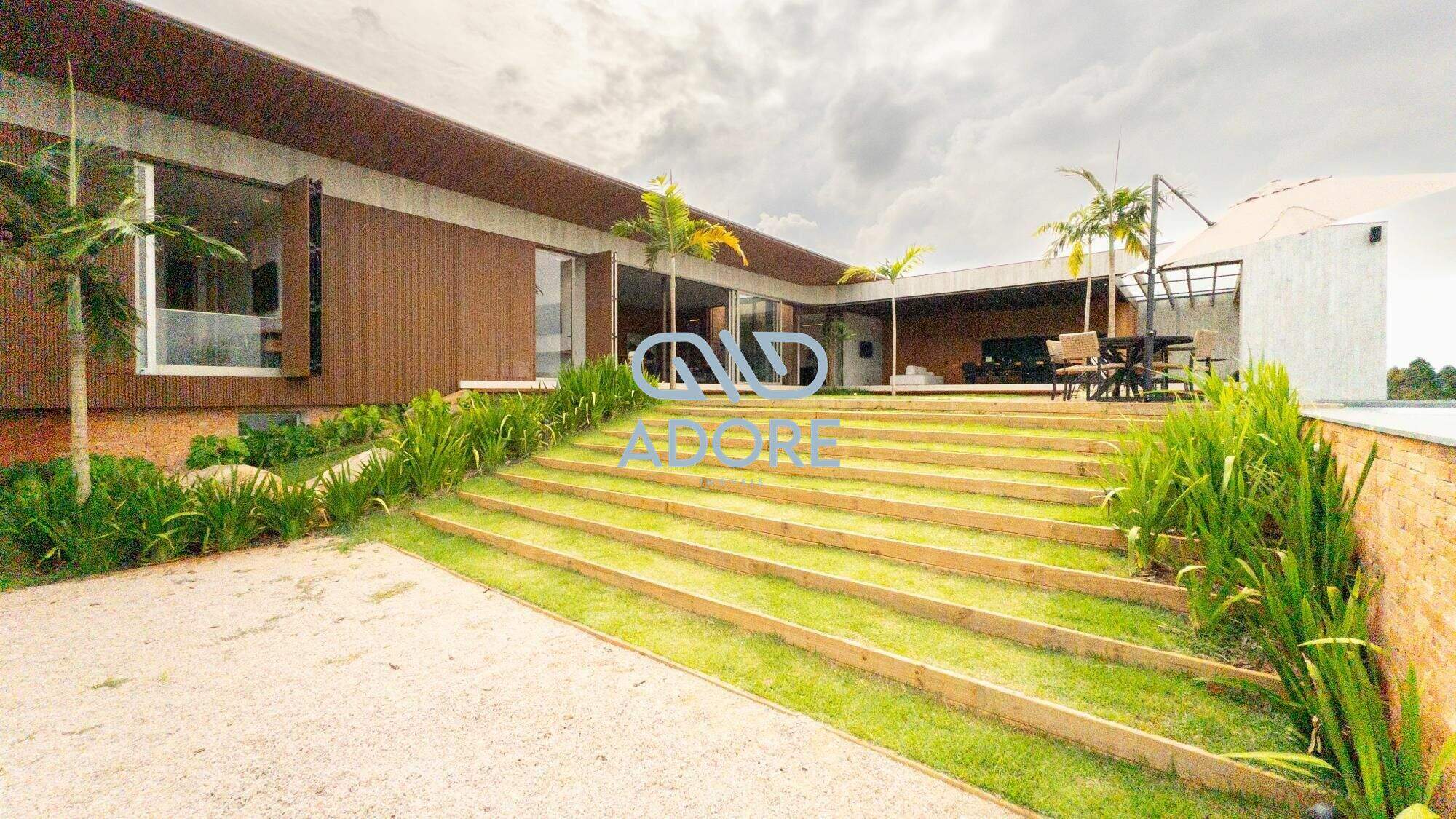 Casa de Condomínio à venda no Condomínio Fazenda da Grama :