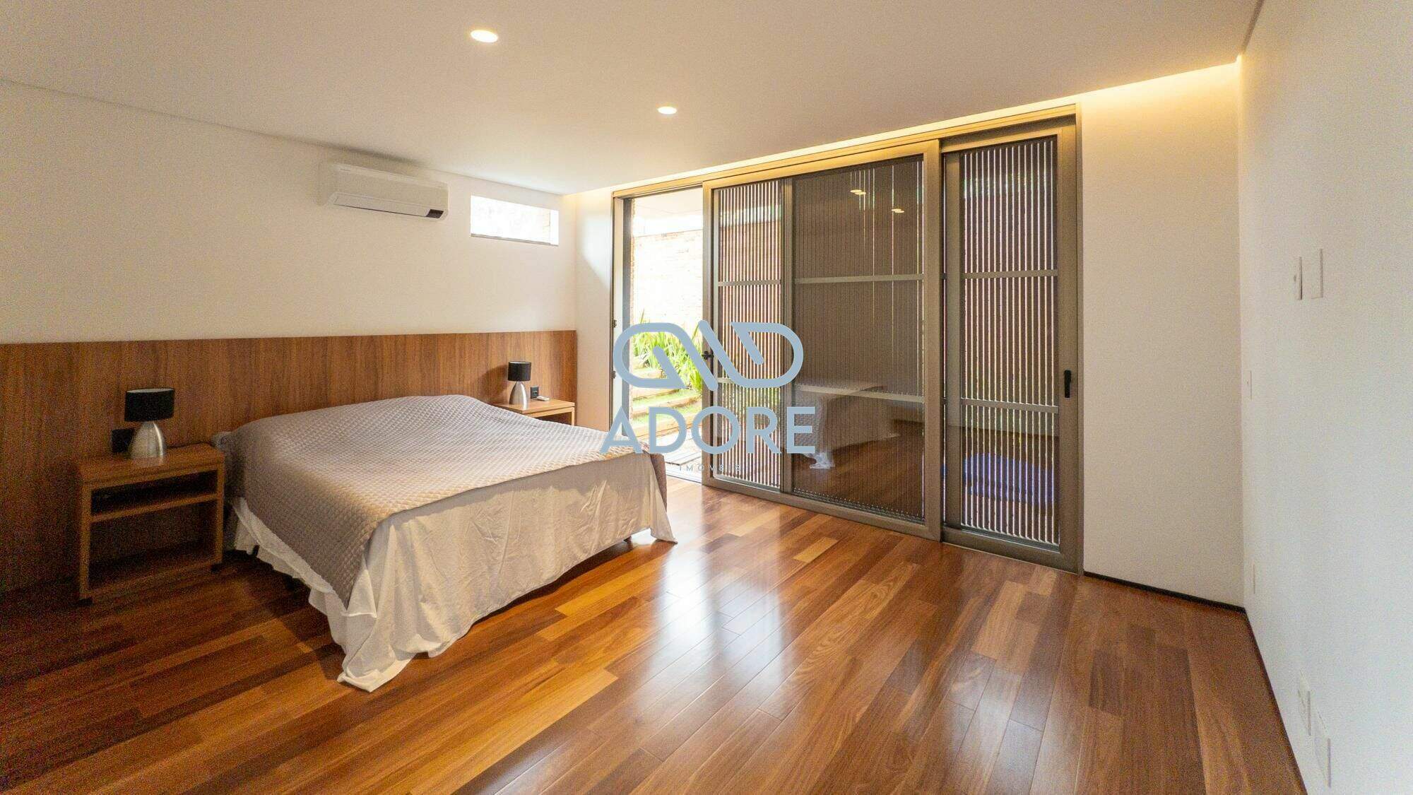 Casa de Condomínio à venda no Condomínio Fazenda da Grama :