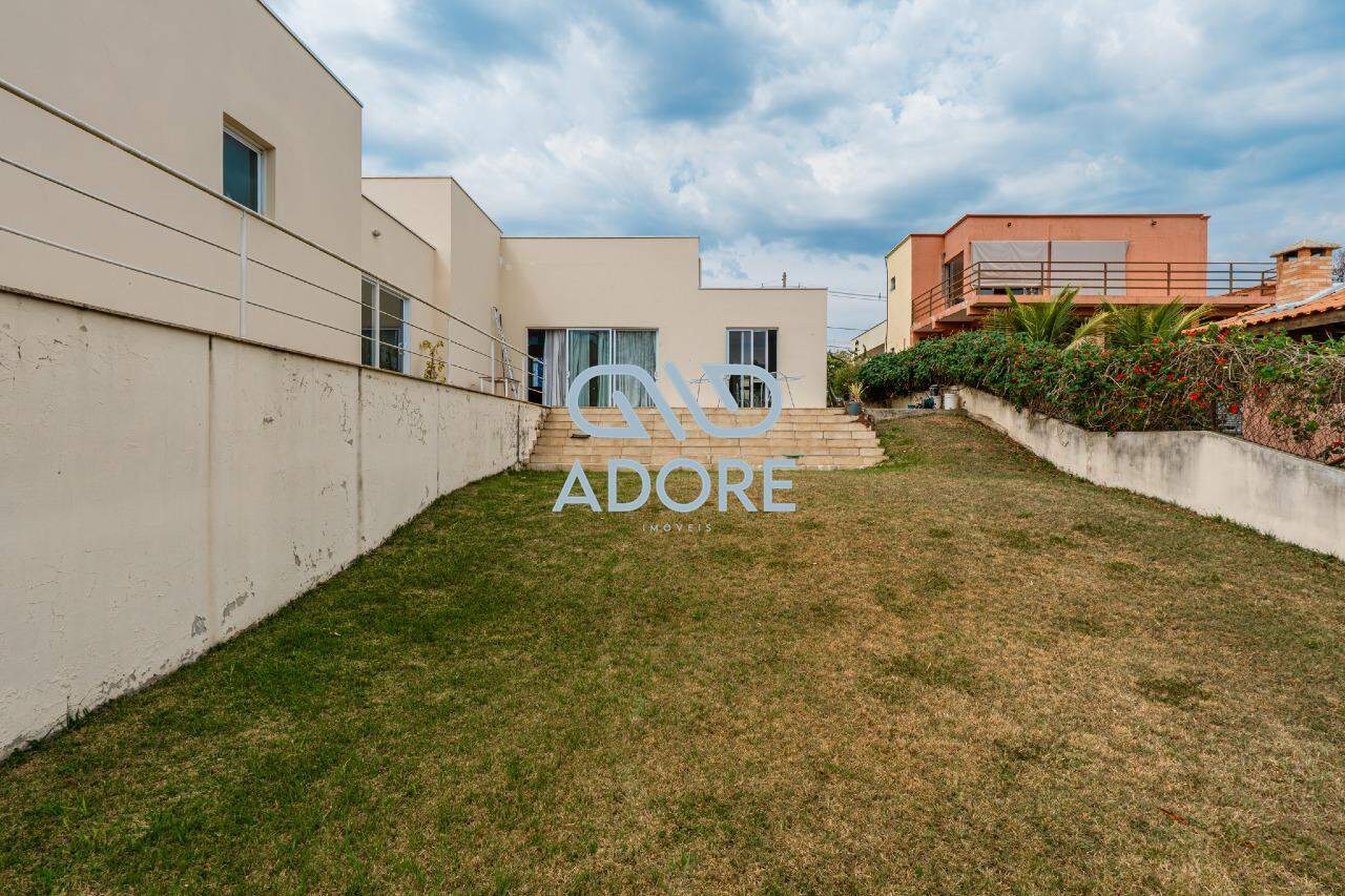 Casa de Condomínio à venda no Condomínio Terras de Mont Serrat: