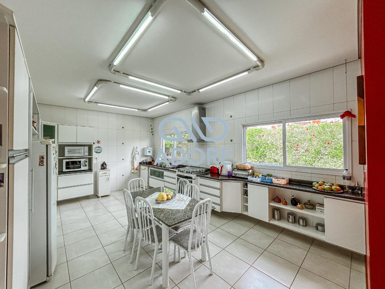 Casa de Condomínio à venda no Condomínio Terras de Mont Serrat: 