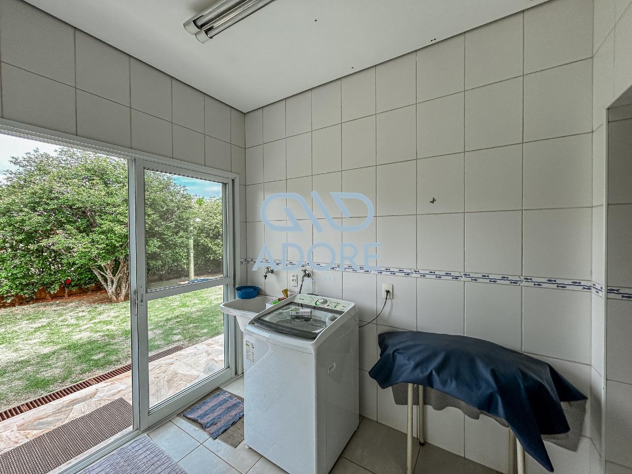 Casa de Condomínio à venda no Condomínio Terras de Mont Serrat: 