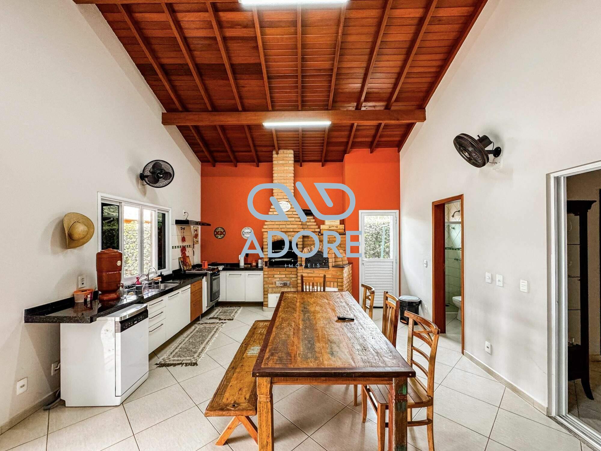 Casa de Condomínio à venda no Condomínio Terras de Mont Serrat: 