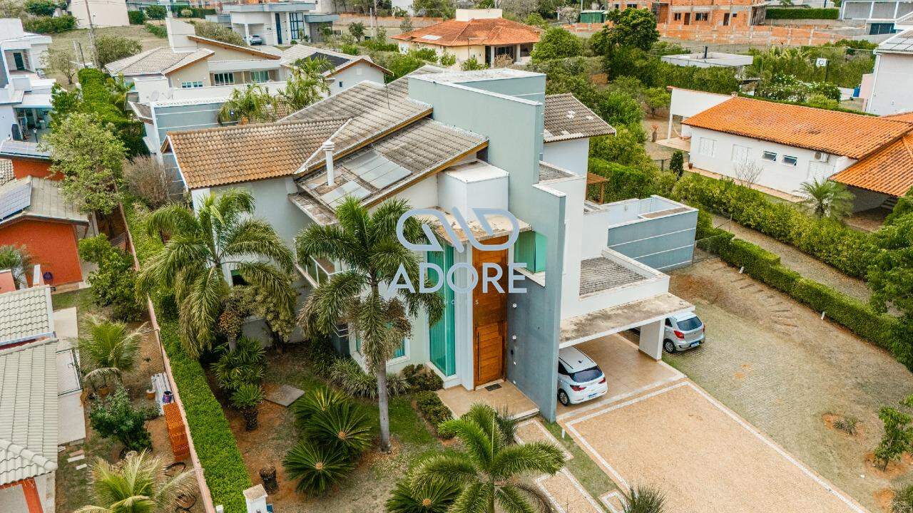 Casa de Condomínio à venda no Condomínio Terras de Mont Serrat: 