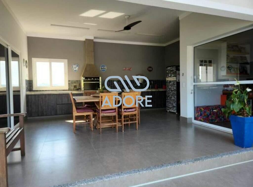 Casa de Condomínio à venda no Condomínio Terras de Mont Serrat: 