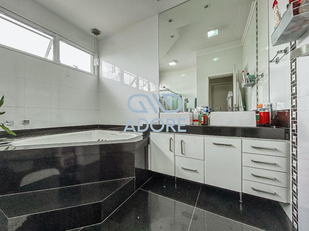 Casa de Condomínio à venda no Condomínio Terras de Mont Serrat: 